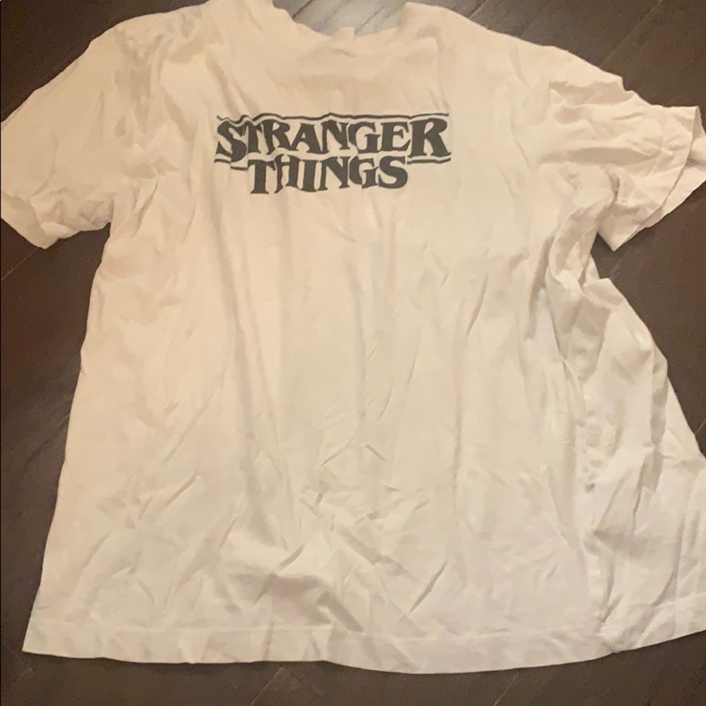 stranger things graphic tee